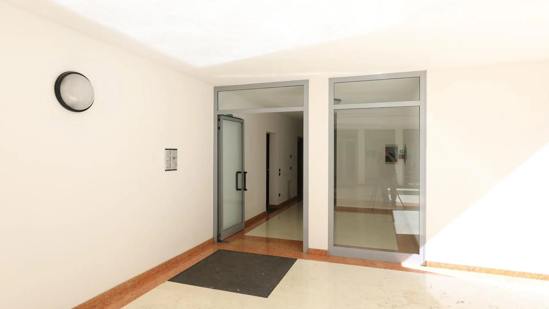 Apartment Central Luxury Apt W Garage Happy Home Bergamo