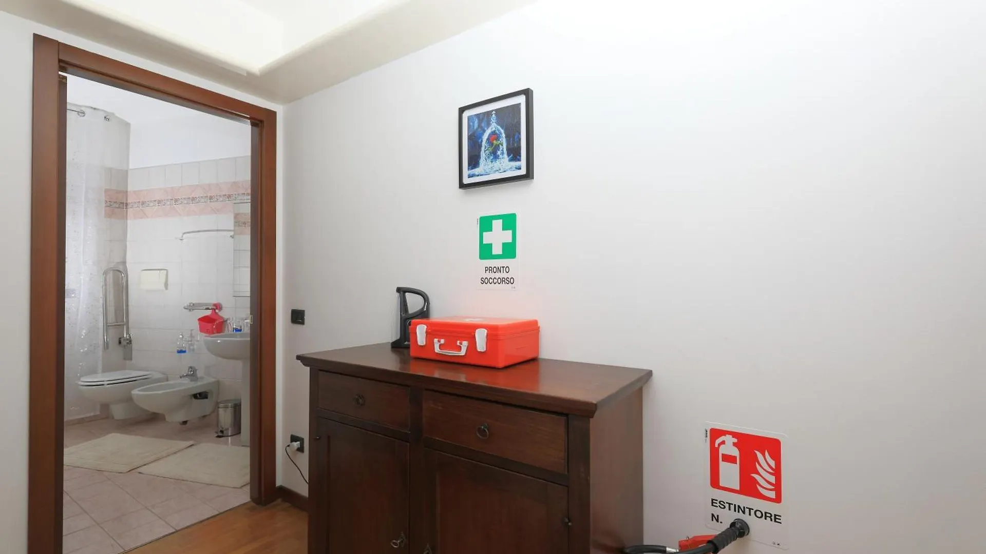 Apartment Central Luxury Apt W Garage Happy Home Bergamo